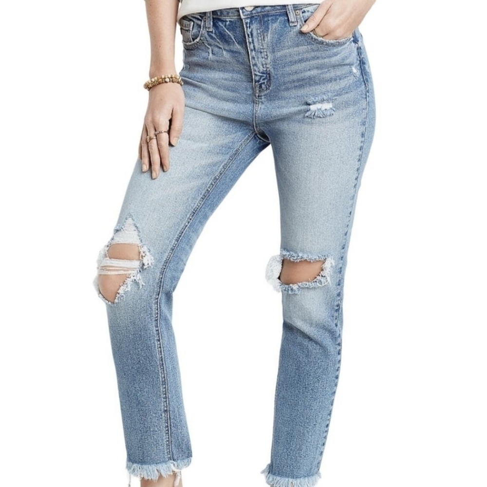 KanCan Maurices Hi Rise Destroyed Stretch Light Wash Raw Ankle Crop Jeans 28